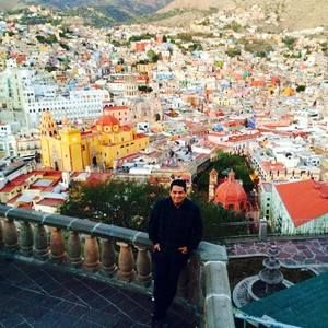 Meet your Posher, Adalberto